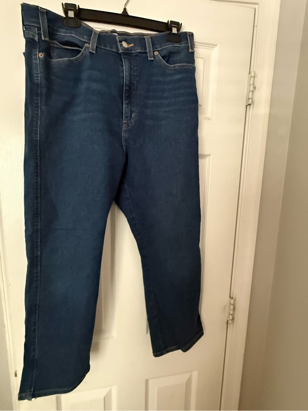 Signature Jeans